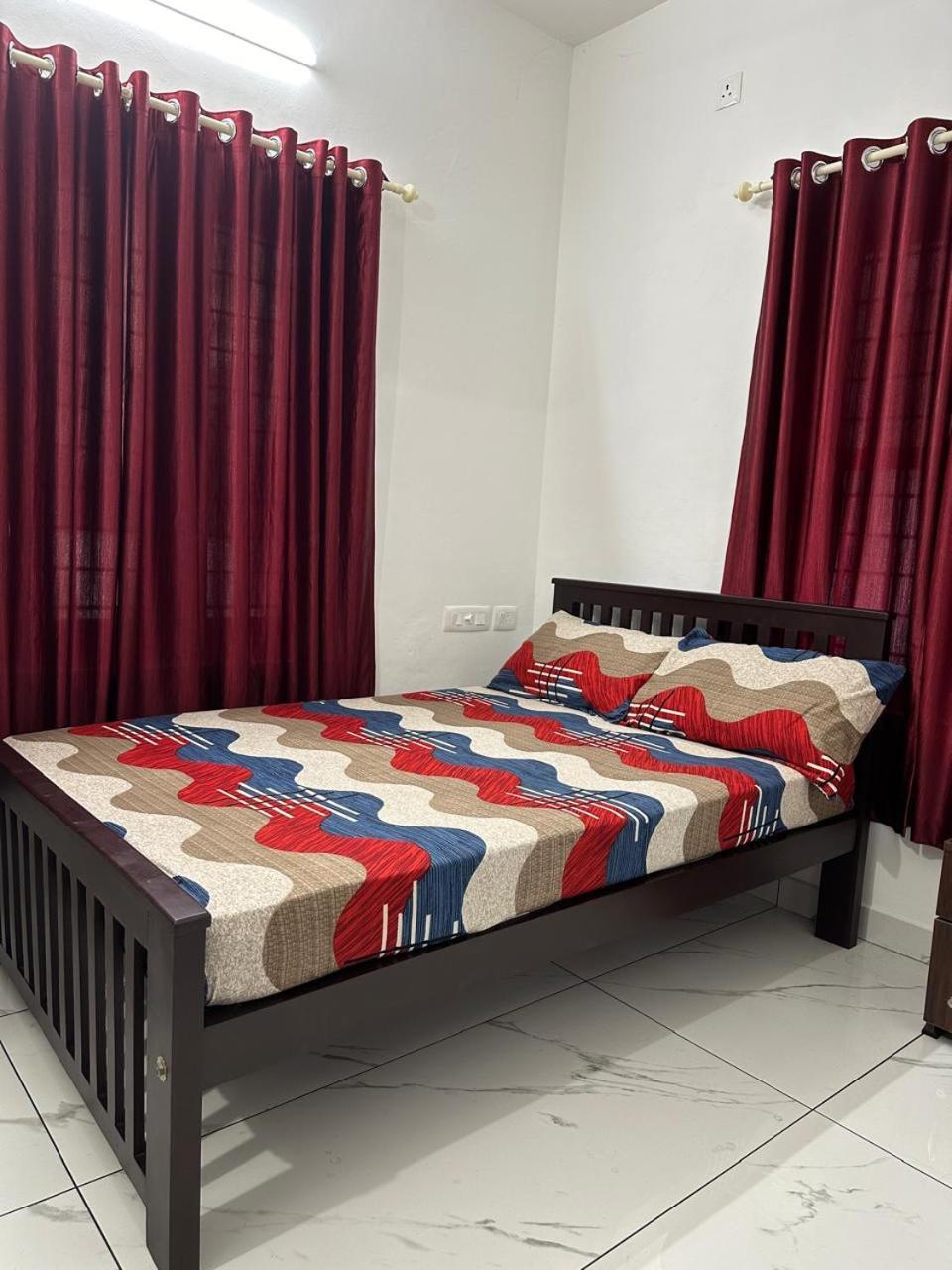 Aadhi Villa Varkala Rum bild